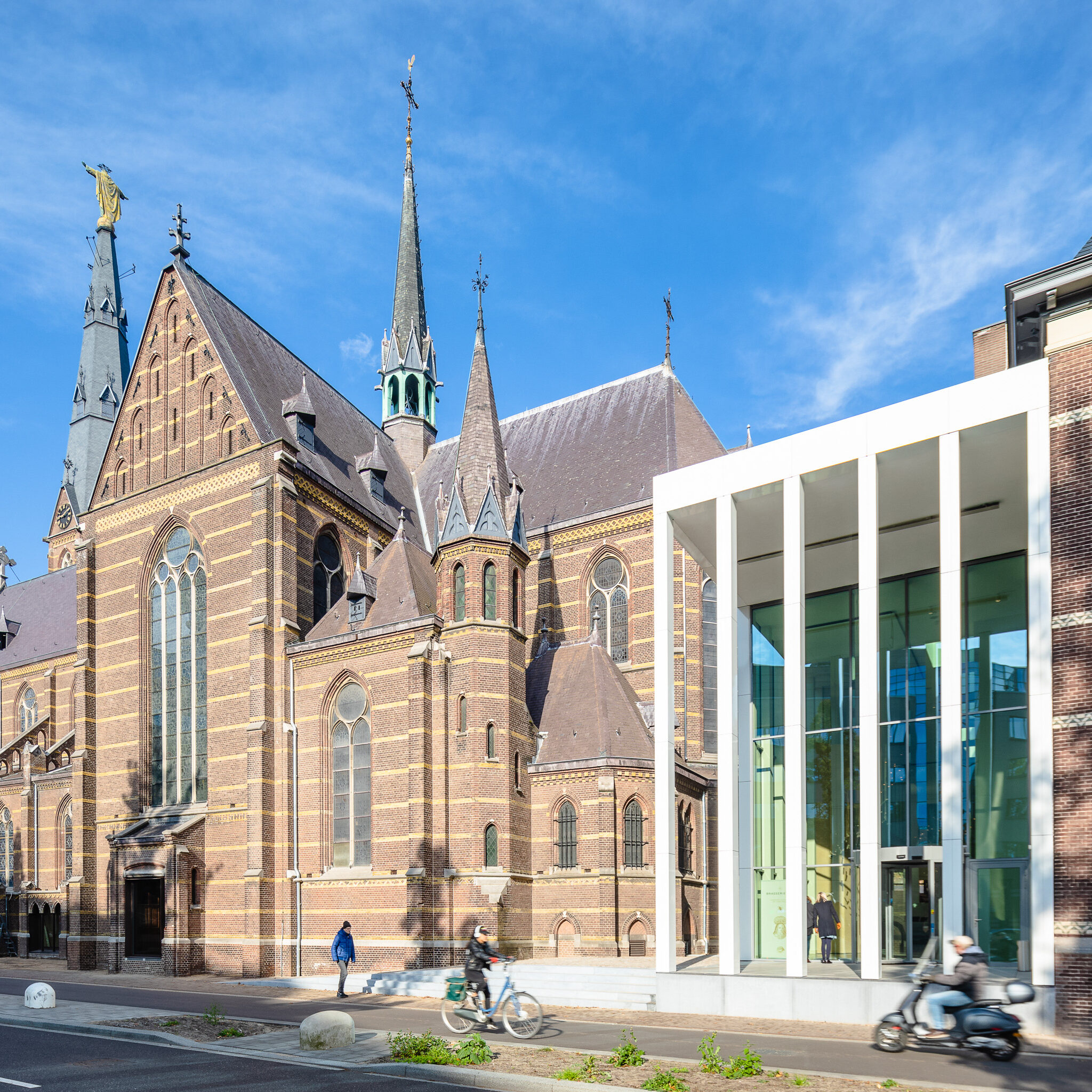 kerk transformatie herbestemming Eindhoven Dela Delamundo domusdela augustijnenkerk klooster dommel